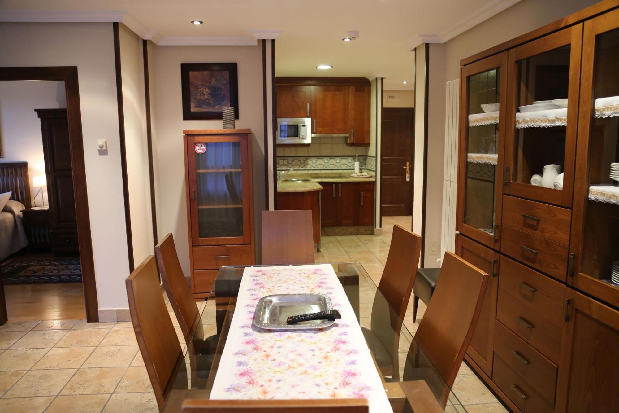 Apartamentos La Pontiga *** Инфиесто Стая снимка