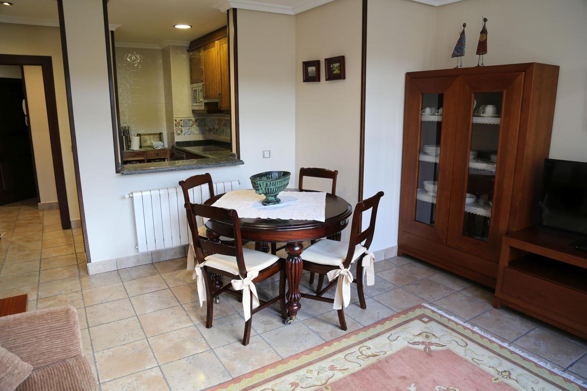 Apartamentos La Pontiga *** Инфиесто Екстериор снимка
